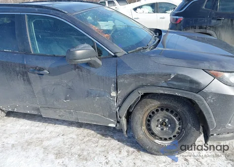 2021 Toyota Rav4 Le z USA, uszkodzony, nr VIN 2T3F1RFV8MC230564